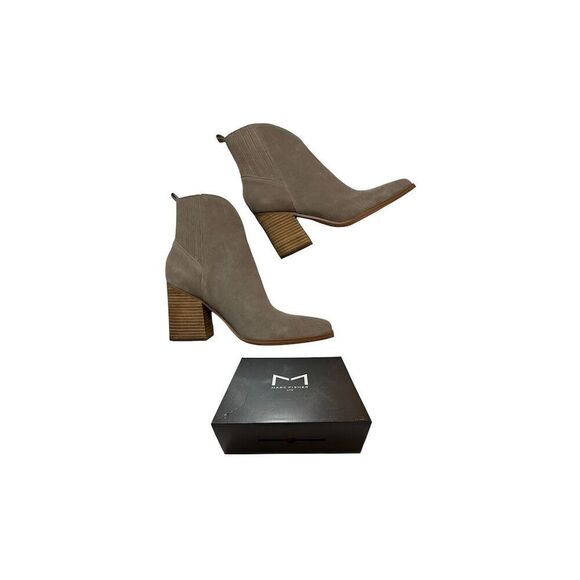 NWT Marc Fisher Women's Ommie Pointed Toe Booties Size 9 Beige Suede - Picture 4 of 11